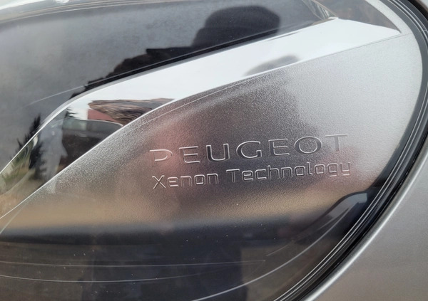 Peugeot Traveller cena 149900 przebieg: 96000, rok produkcji 2018 z Bieruń małe 232